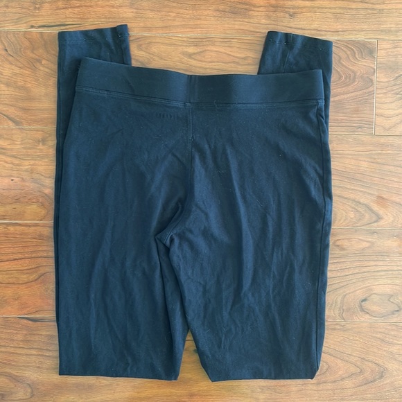 Express Super High Rise Black Leggings - Picture 5 of 5